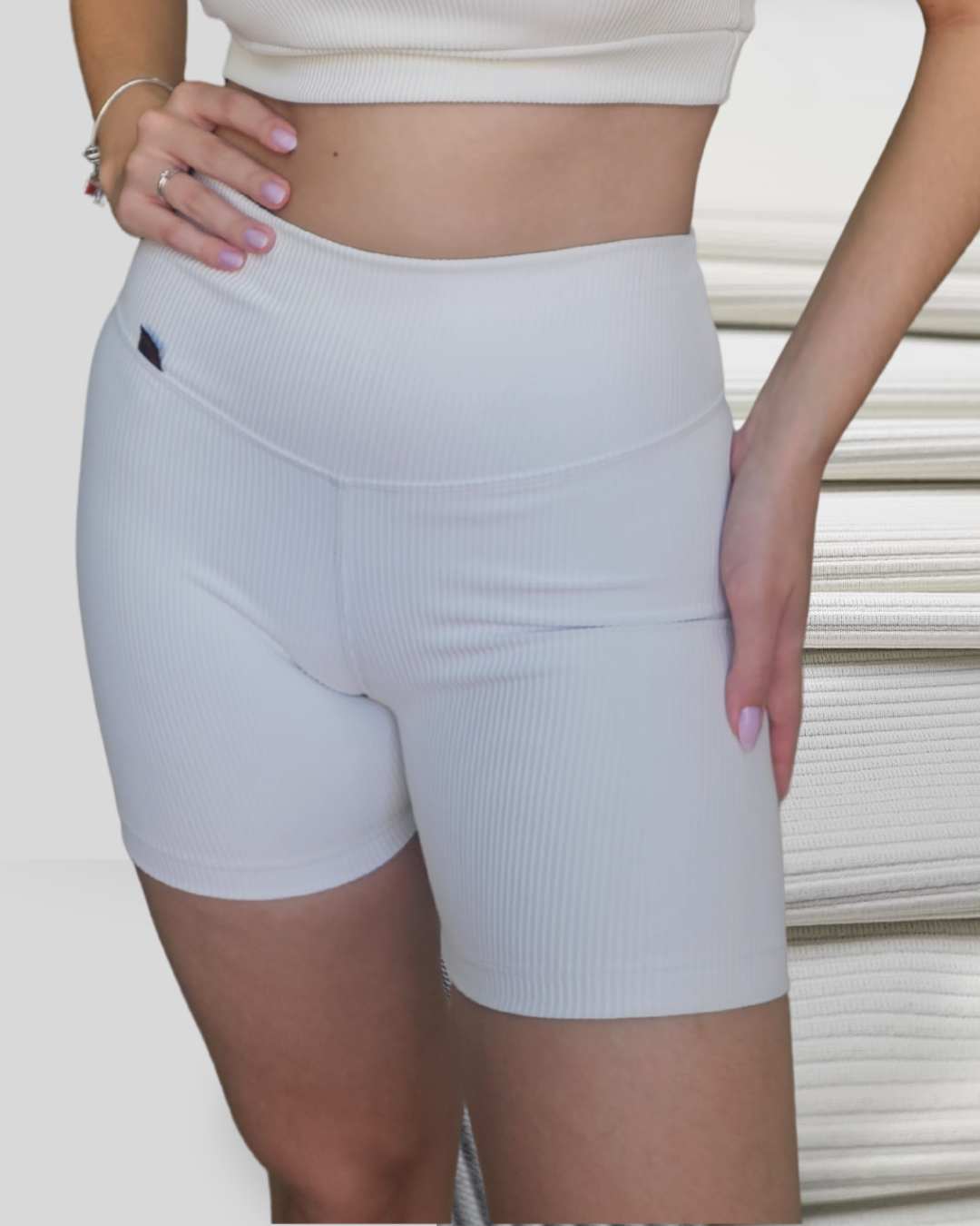 Shorts Canelado Black-Out Paris Off White